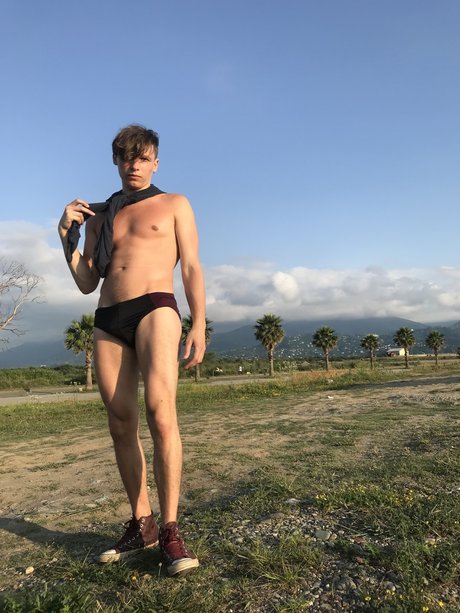 Pavel pretty actress pic