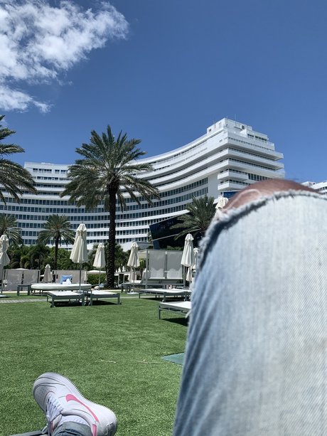 Pink Chanel Dior star nice gallery