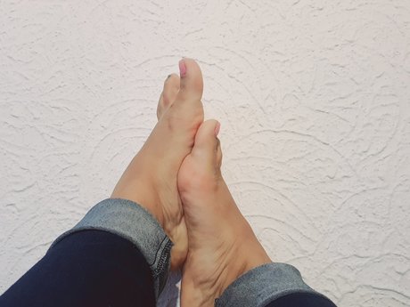 0nlypies star hot archive