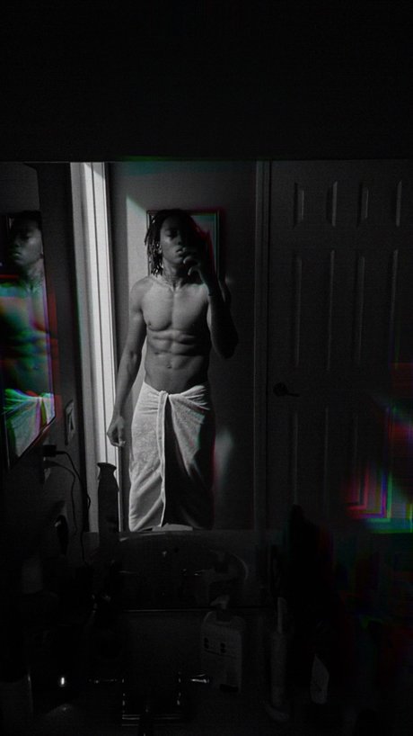 Phatdickshii adult star photos