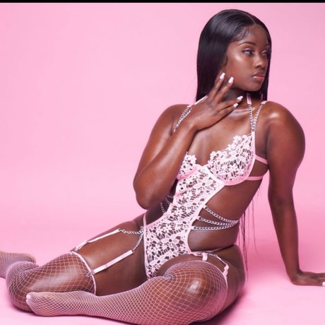 Queen piinnkk star hd pics