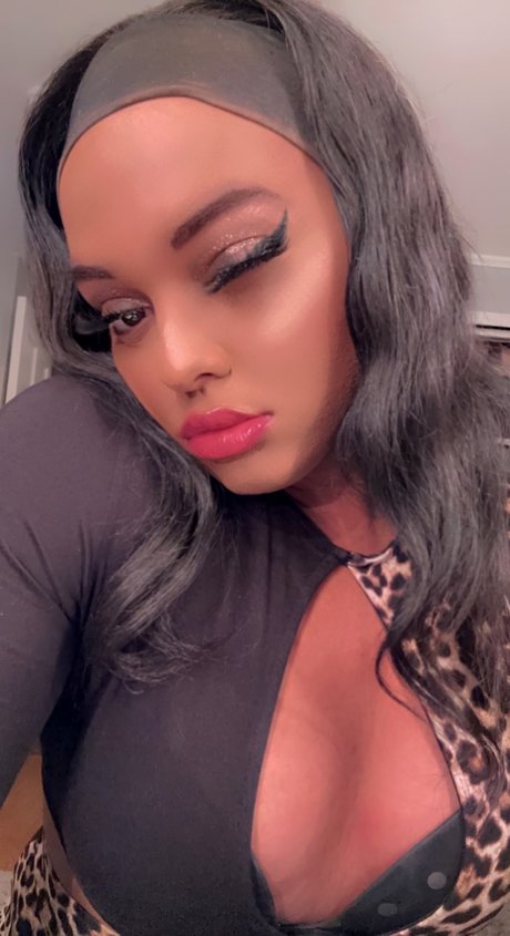 Asia_ naked star photo