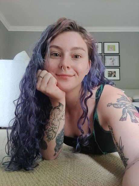 The Lemonade Stand model erotic pics