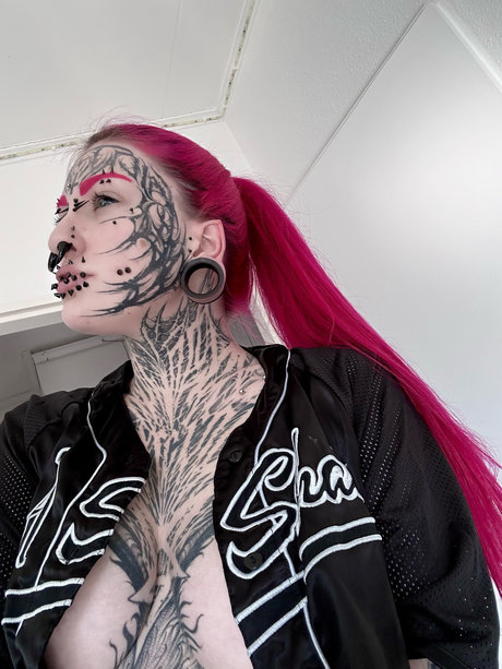 Princess Curiosity pornographic star gallery