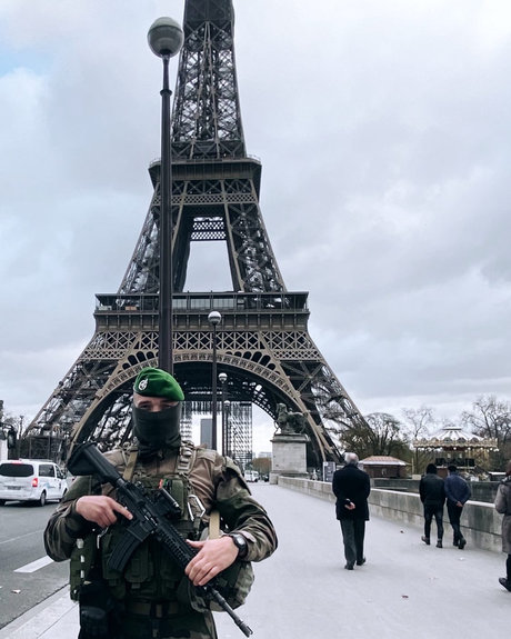 Renard Dior hot model picture