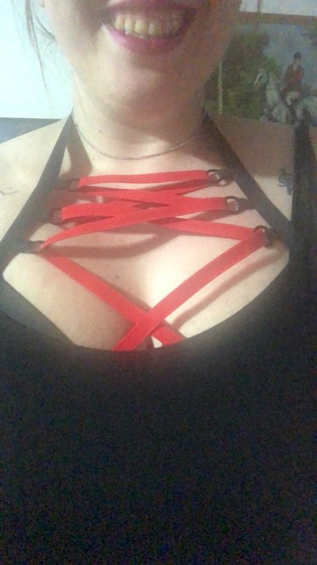 Reina Sasu art star img