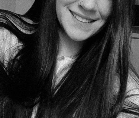 Ramos model pornographic images