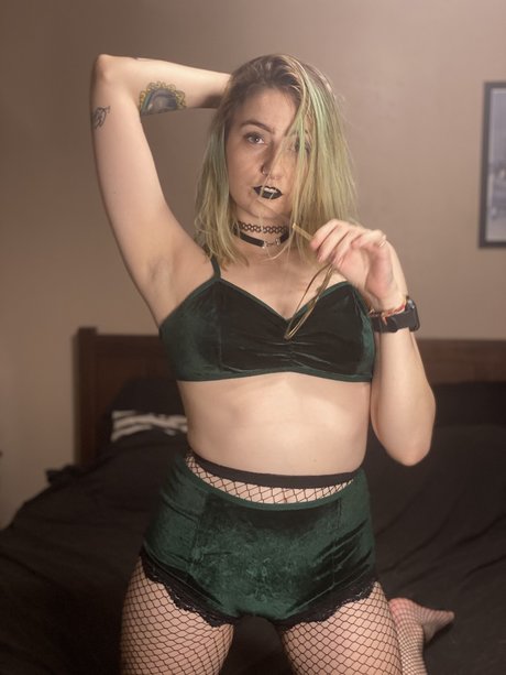 sucking tits onlyfans pornos img