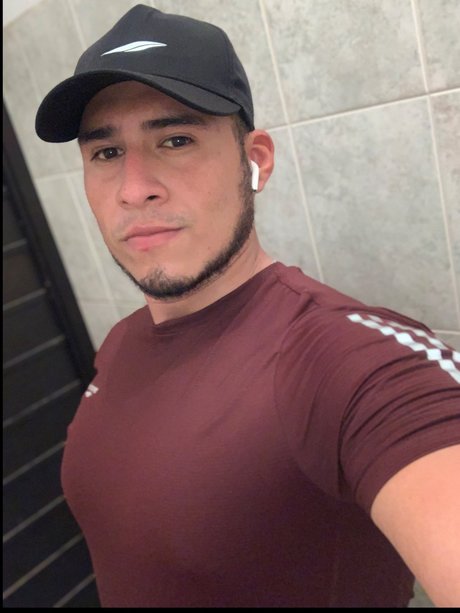 Armando Trinidad nude star pics