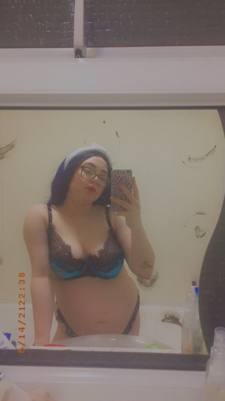 Amy Mai model porn picture