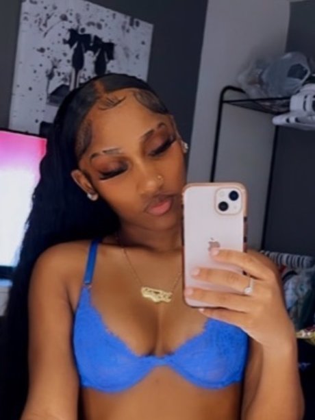 ShantelKy_ model xxx pictures