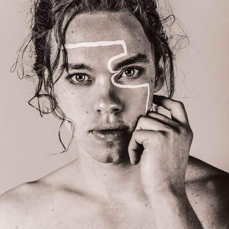 Logan Black pornstar nice photos