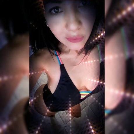 Romanela art actress pics