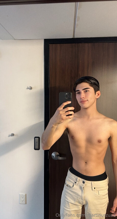 Martin Urzua star adult picture