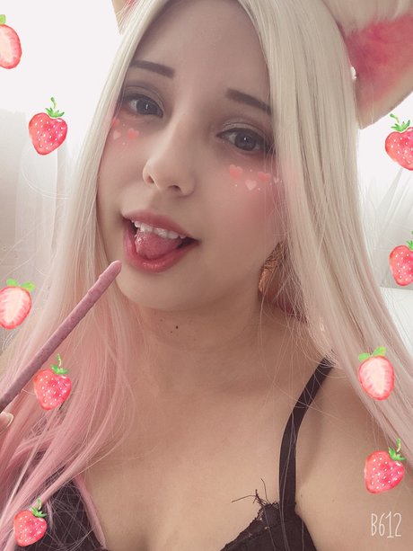 Mari Chu nude pornstar pics