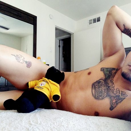 Angel Munoz high quality model gallery