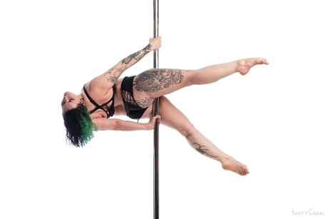 Nyx Nova model xxx pic