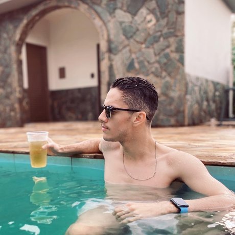 Mateus Henrique art actress pics