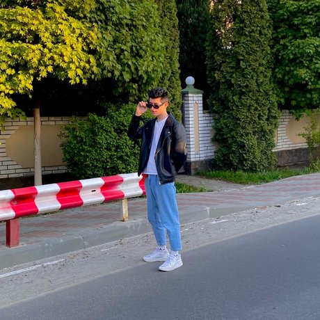 Mast vi naked pornstar image