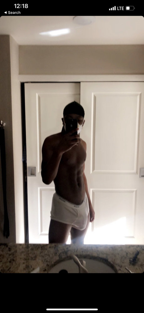 CALL ME DADDY_ pretty actress image