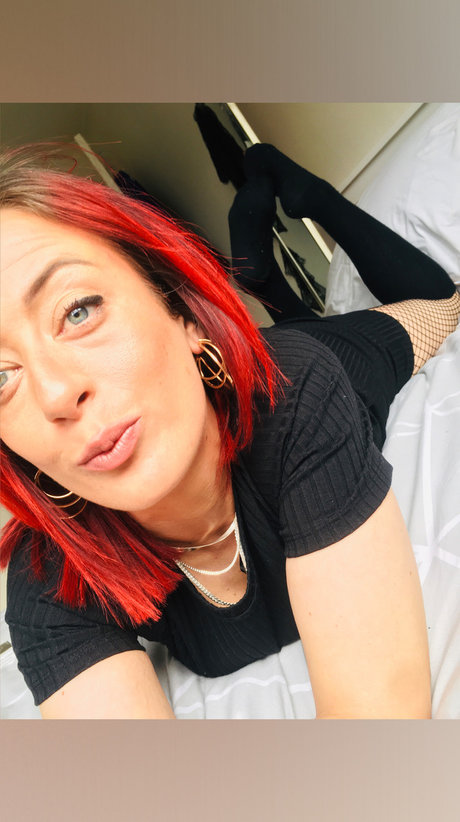 Becca amp ampbrad hot model img