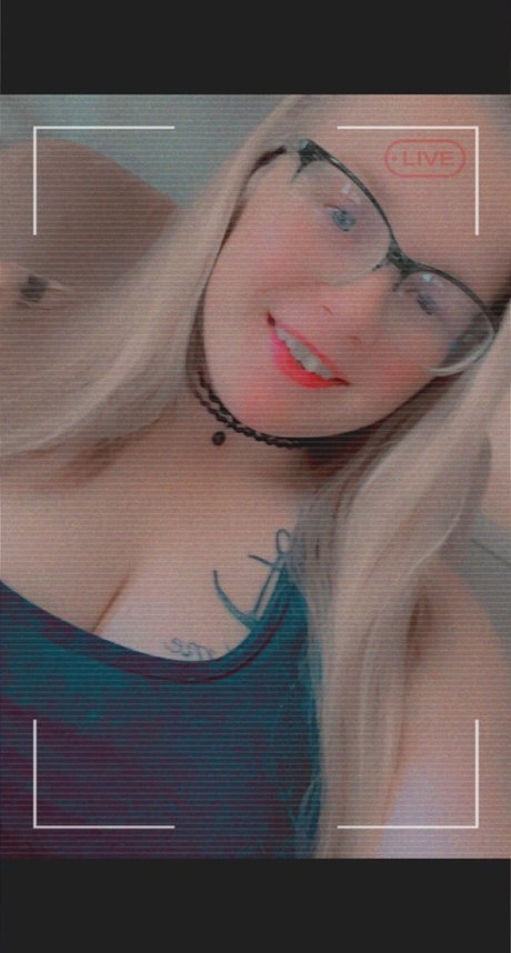 fart onlyfans pretty picture