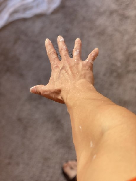 McDaddyMob hot model pic