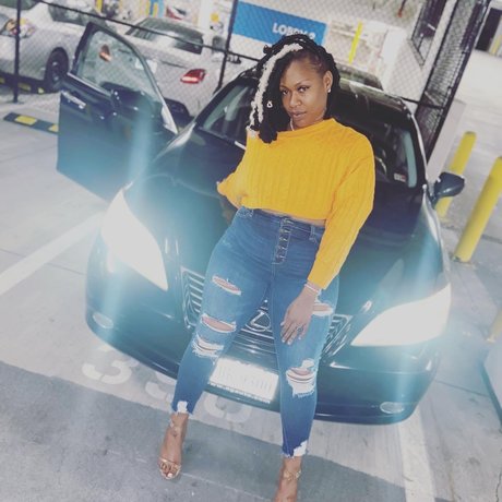 Mayham xxx model pic