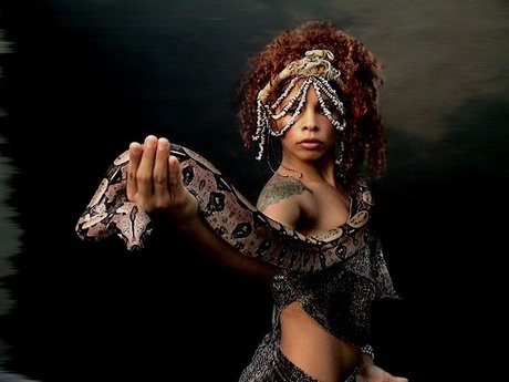 Maya Kay z model hot pictures