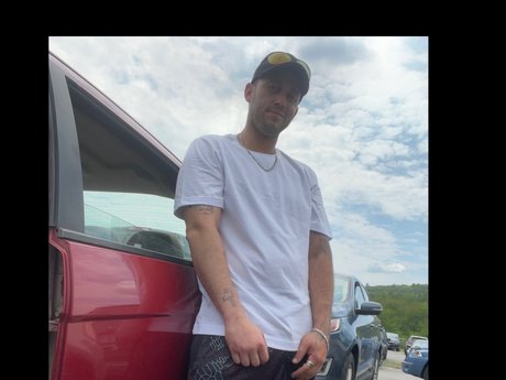 Josh Messier model art picture