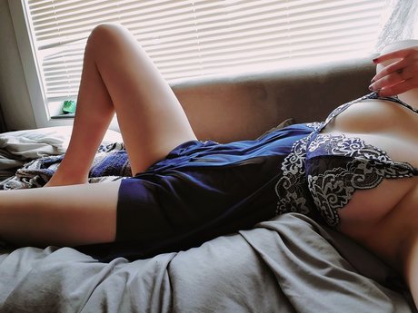 Melody Smiles star top gallery