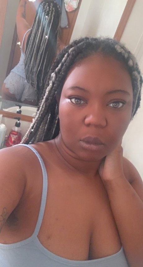 Melanin Savage pretty actress photos