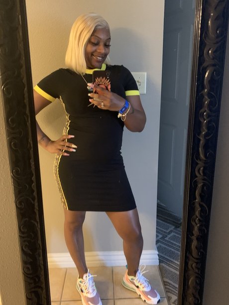 shemale fucks girl onlyfans beautiful porn pic