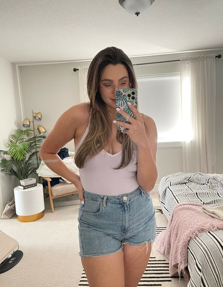 HayliNic model high quality archive