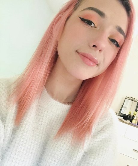 shelbygraces model sexy pictures