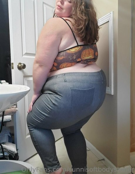 foot fetish onlyfans nude image