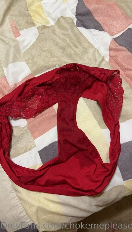 chokemepleaseeee model hd image