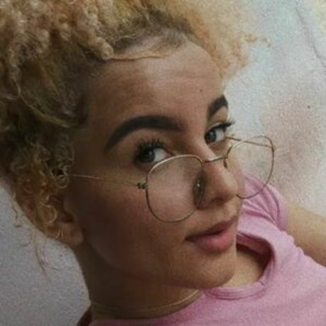 Stherx Monteiro model perfect pic