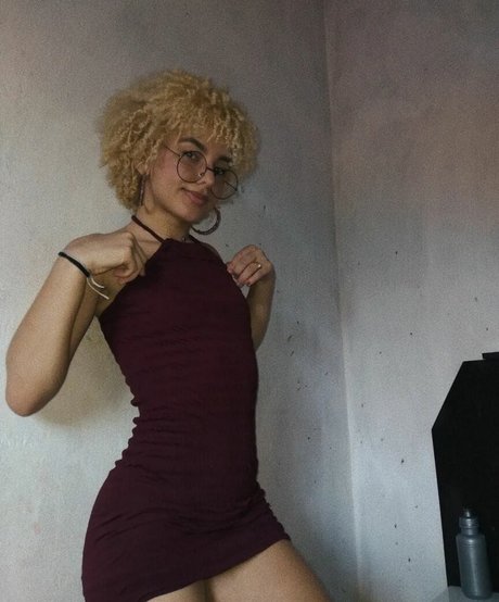 Stherx Monteiro hd model img