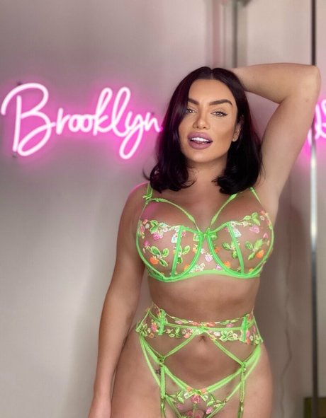 ts brooklyn model free pic