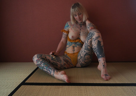 Mrs Nice pretty actress pictures