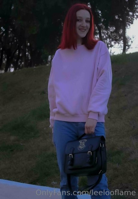 leelooflame pornstar beautiful picture