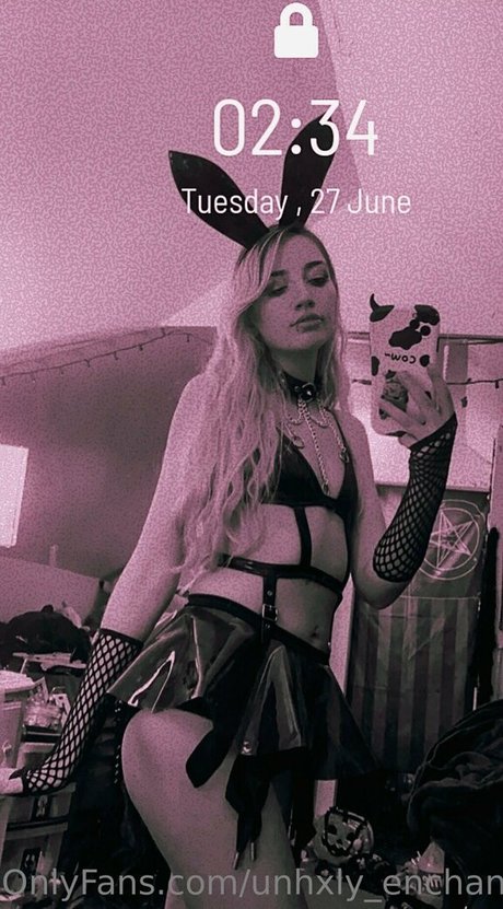 unhxly enchantress pornstar erotic pic