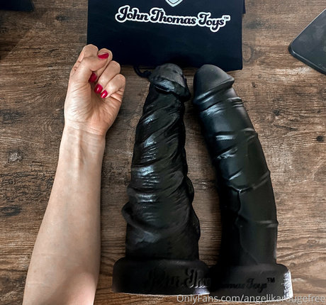 angelikarougefree sex star pics