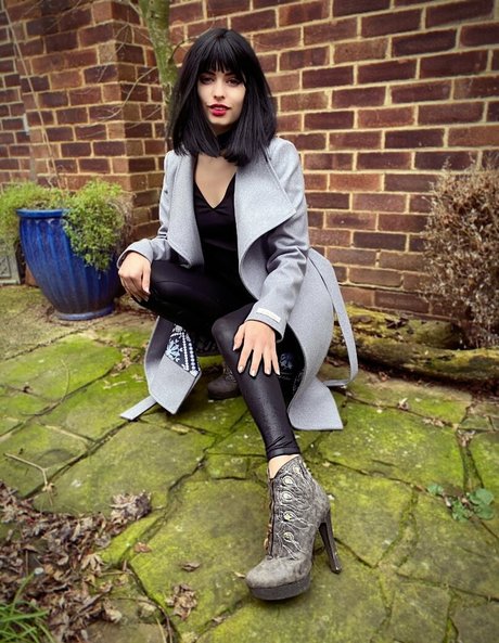 angelikarougefree star perfect picture