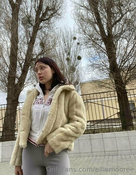 elliemooree top pornstar gallery