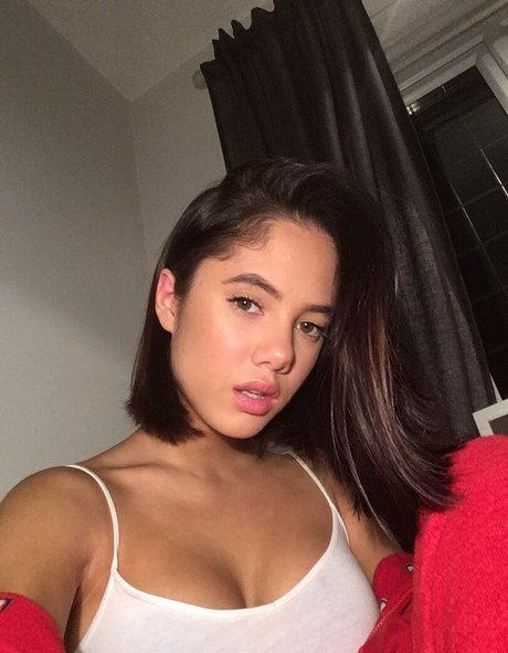 skinny shemale onlyfans sexy images