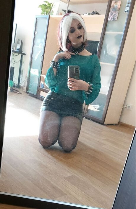 young onlyfans beautiful nude images