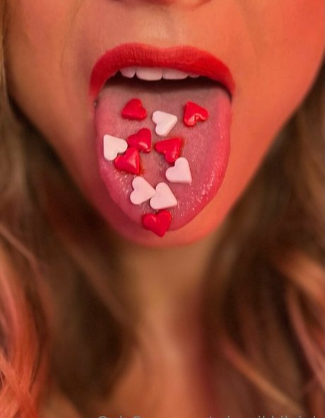 missnikkileigh pornographic model photos