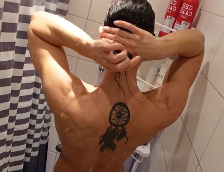 lilystrongfree art model images